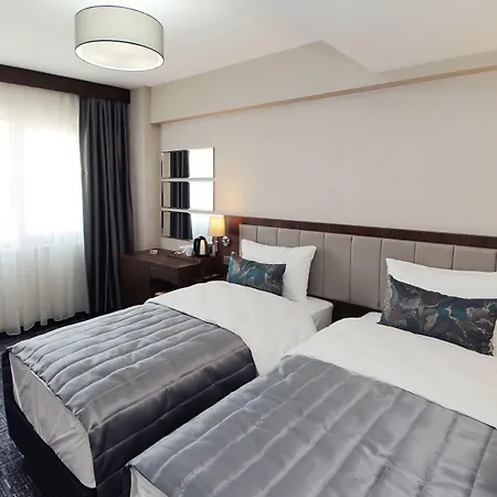 Pisa ホテル イスタンブール